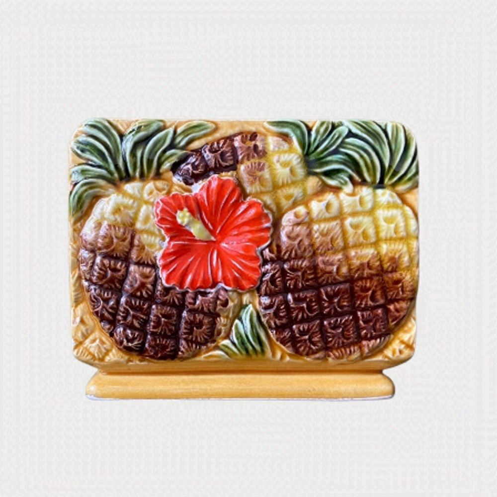 𝅺VINTAGE | Ceramic Pineapple Napkin Holder (sc)